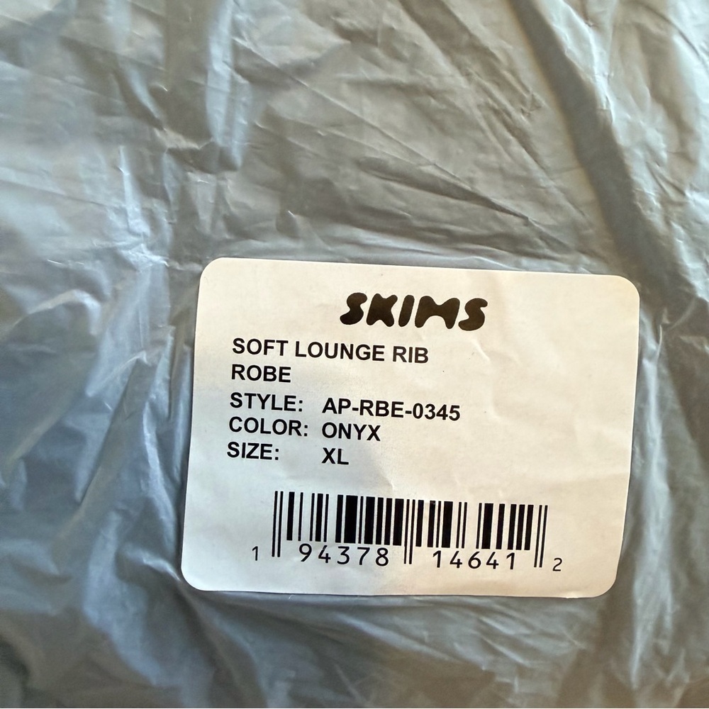 NWT SKIMS soft lounge rib robe size xl black relaxed fit - Picture 9 of 16
